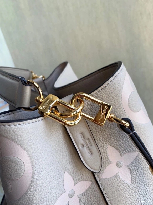 First bags ru reviews NÉONOÉ LOUIS VUITTON 0729
